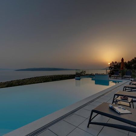 Villa Dinora Макарска Екстериор снимка